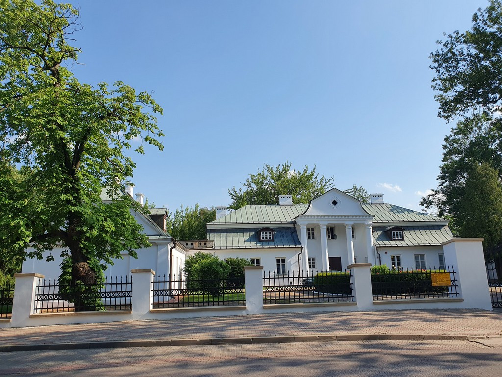 Nowe ogrodzenie hrubieszowskiego Muzeum