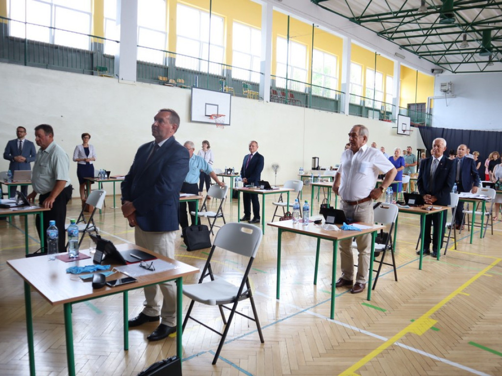 Hrubieszów: Burmistrz z wotum zaufania i absolutorium za 2019 rok
