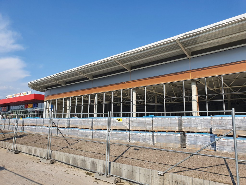Hrubieszów: Rozbudowa centrum handlowego na Kolejowej