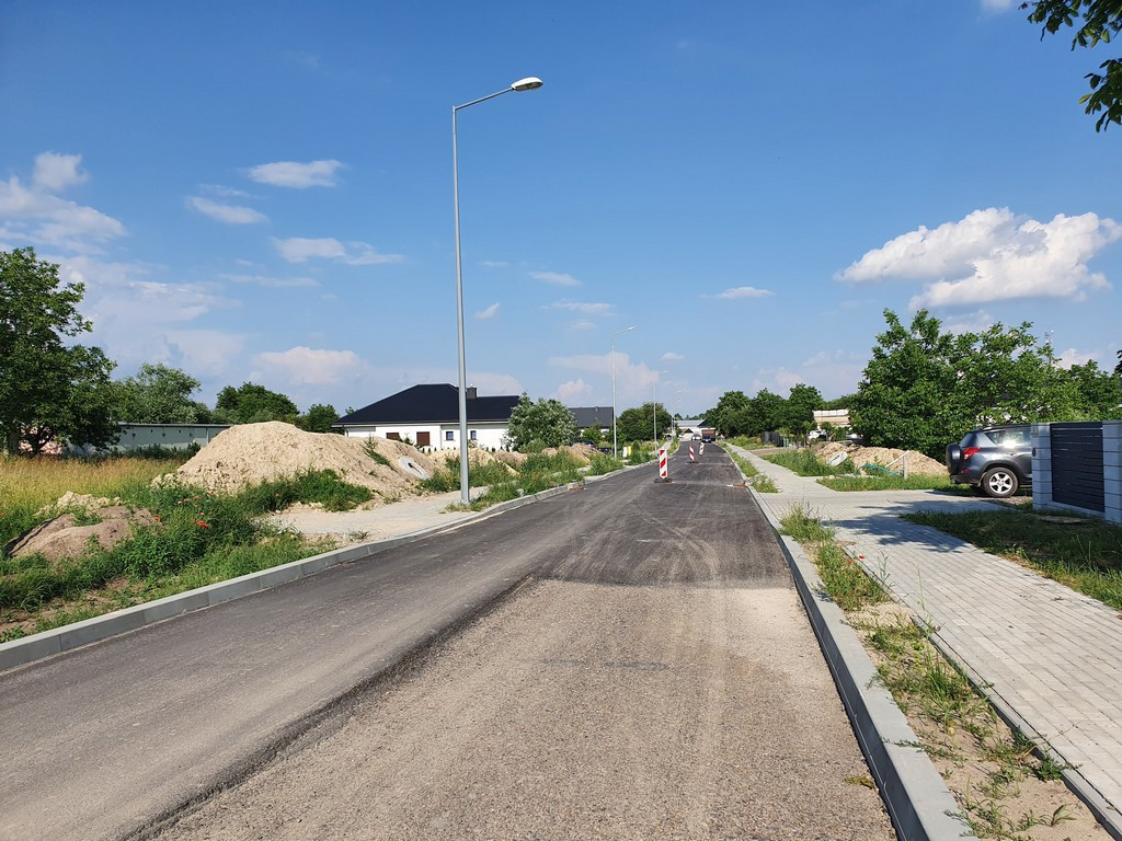 Hrubieszów: Prace przy budowie Storczykowej, Konwaliowej i Tulipanowej