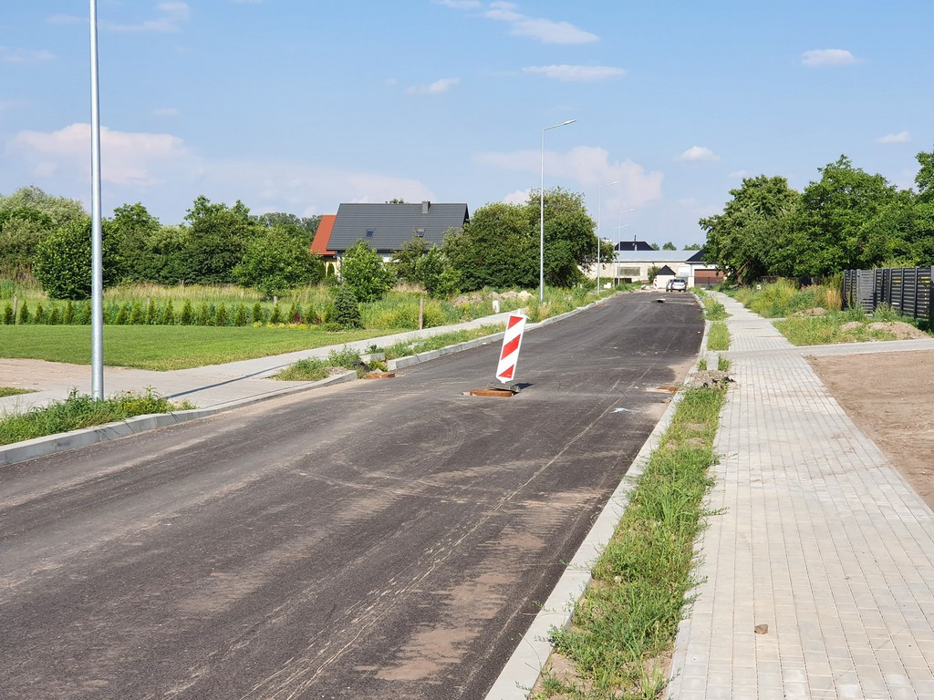 Hrubieszów: Prace przy budowie Storczykowej, Konwaliowej i Tulipanowej