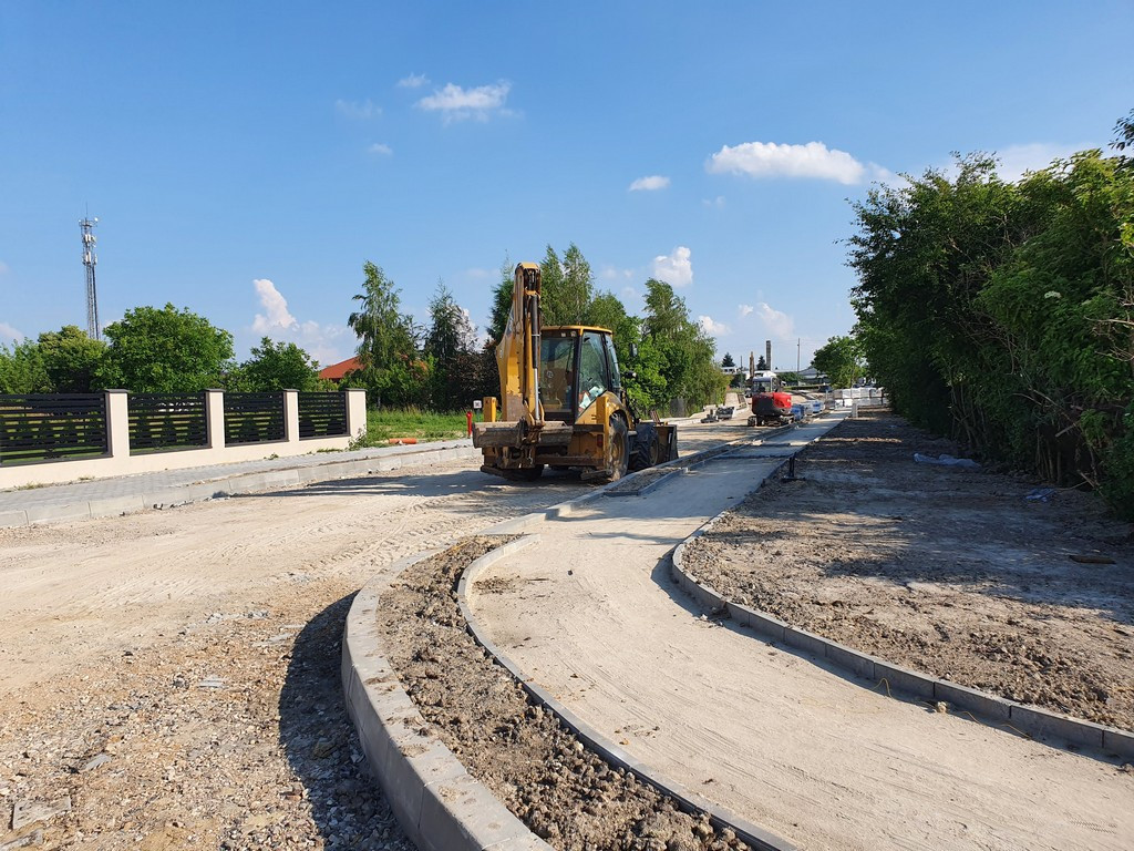 Hrubieszów: Prace przy budowie Storczykowej, Konwaliowej i Tulipanowej
