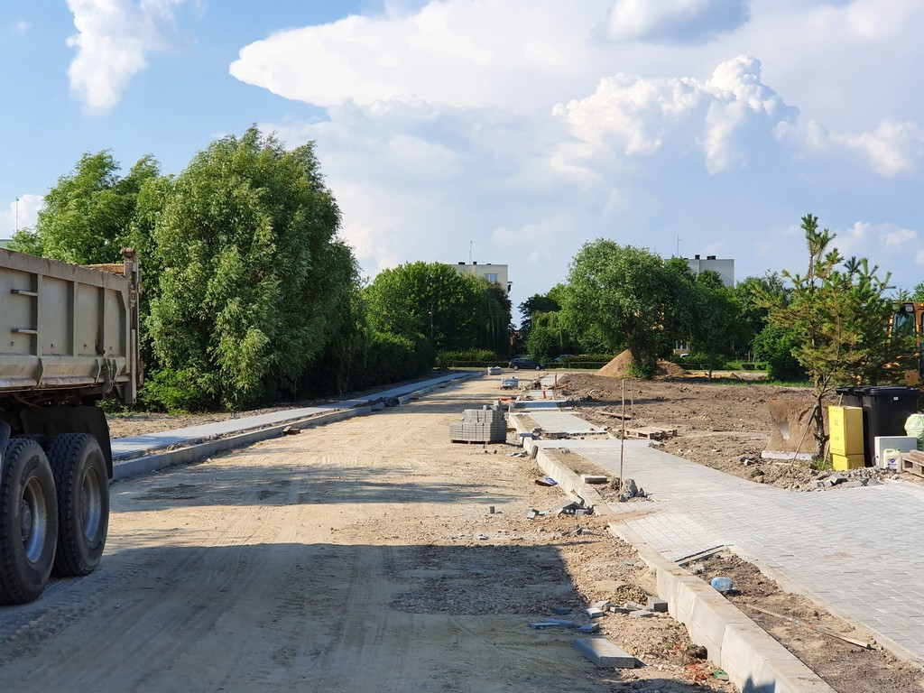 Hrubieszów: Prace przy budowie Storczykowej, Konwaliowej i Tulipanowej
