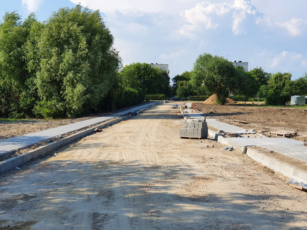 Hrubieszów: Prace przy budowie Storczykowej, Konwaliowej i Tulipanowej
