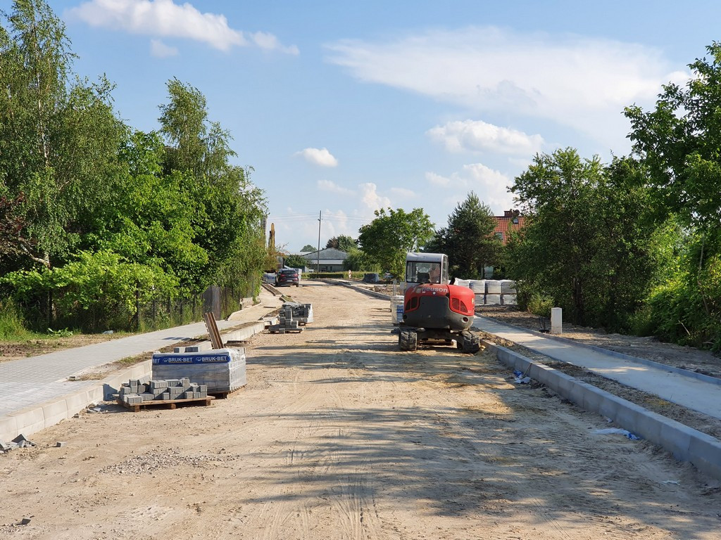 Hrubieszów: Prace przy budowie Storczykowej, Konwaliowej i Tulipanowej