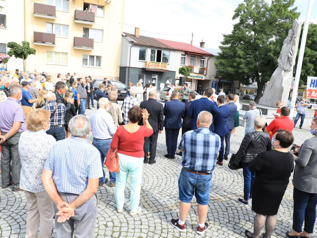 Jacek Sasin w Hrubieszowie. Polityczny konflikt w PiS - komentarze radnych