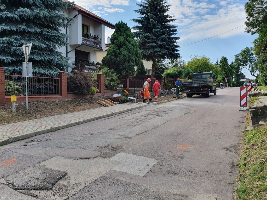 Hrubieszów: Remonty dróg rozpoczęte