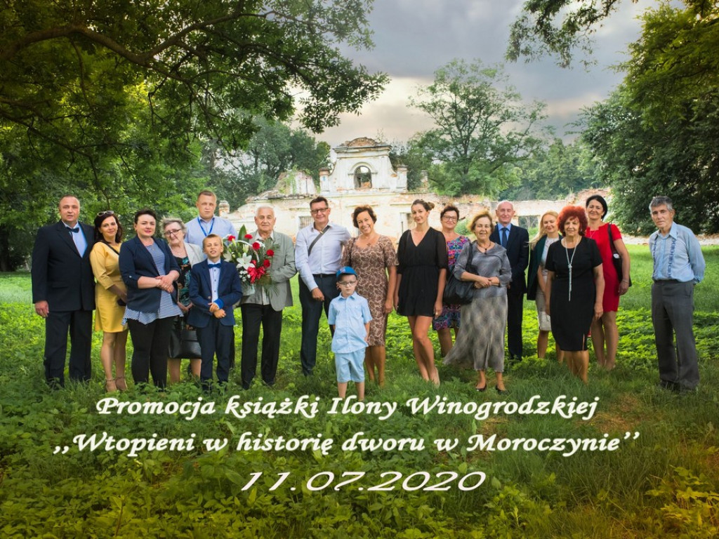 Wtopieni w historię dworu w Moroczynie