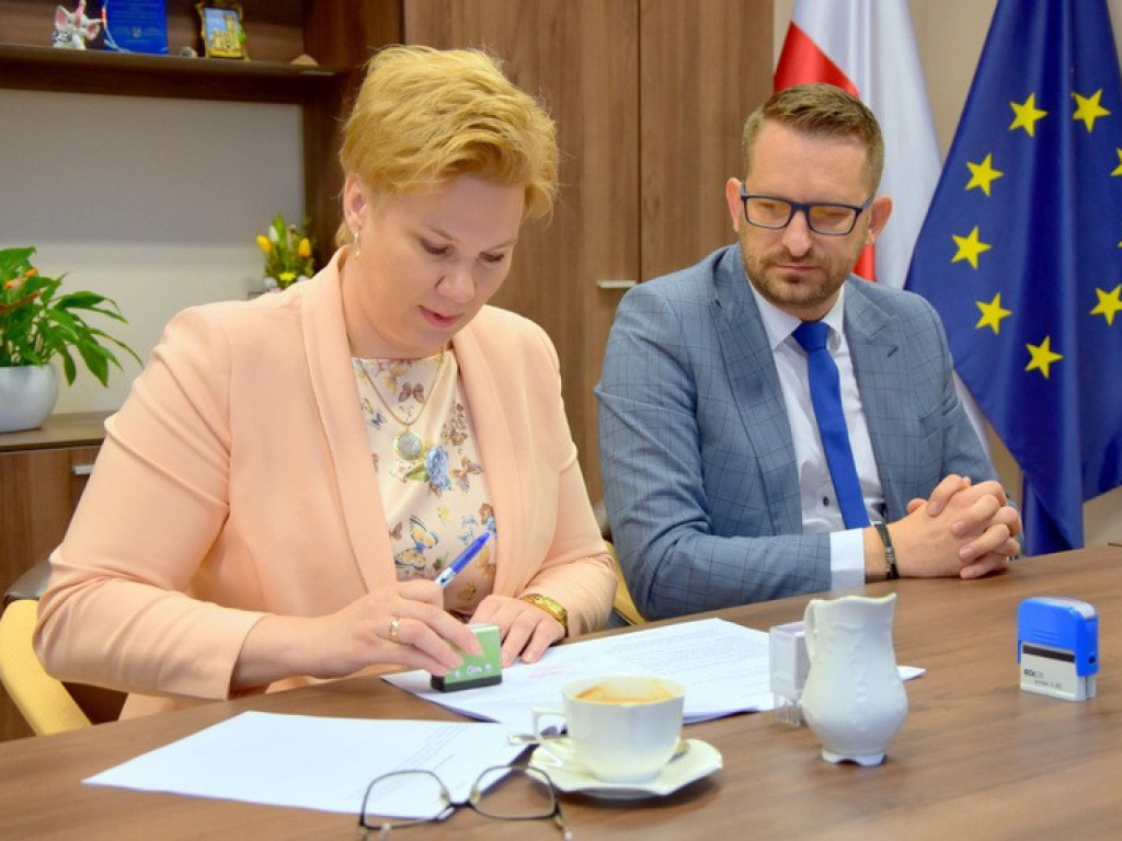 Hrubieszów: Umowy podpisane