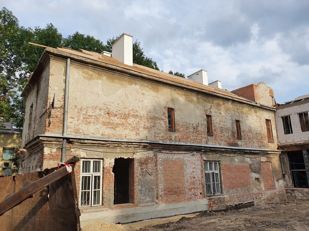 Hrubieszów: Trwa remont budynku Syndykatu Rolniczego