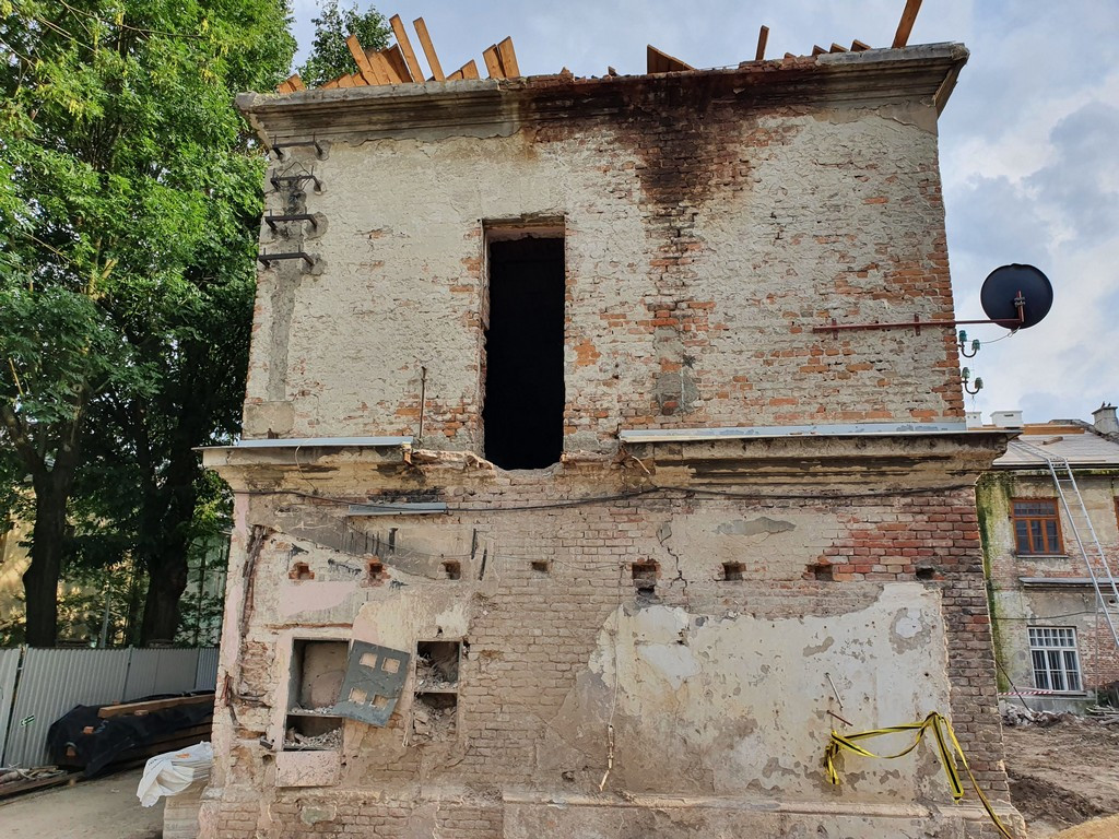 Hrubieszów: Trwa remont budynku Syndykatu Rolniczego