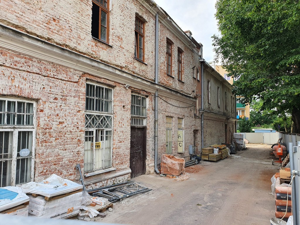 Hrubieszów: Trwa remont budynku Syndykatu Rolniczego