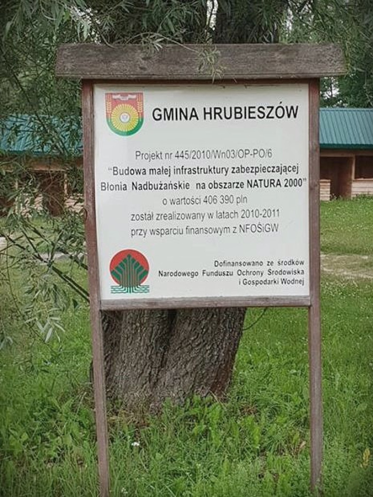 Trwa remont sceny w Lasku Czumowskim