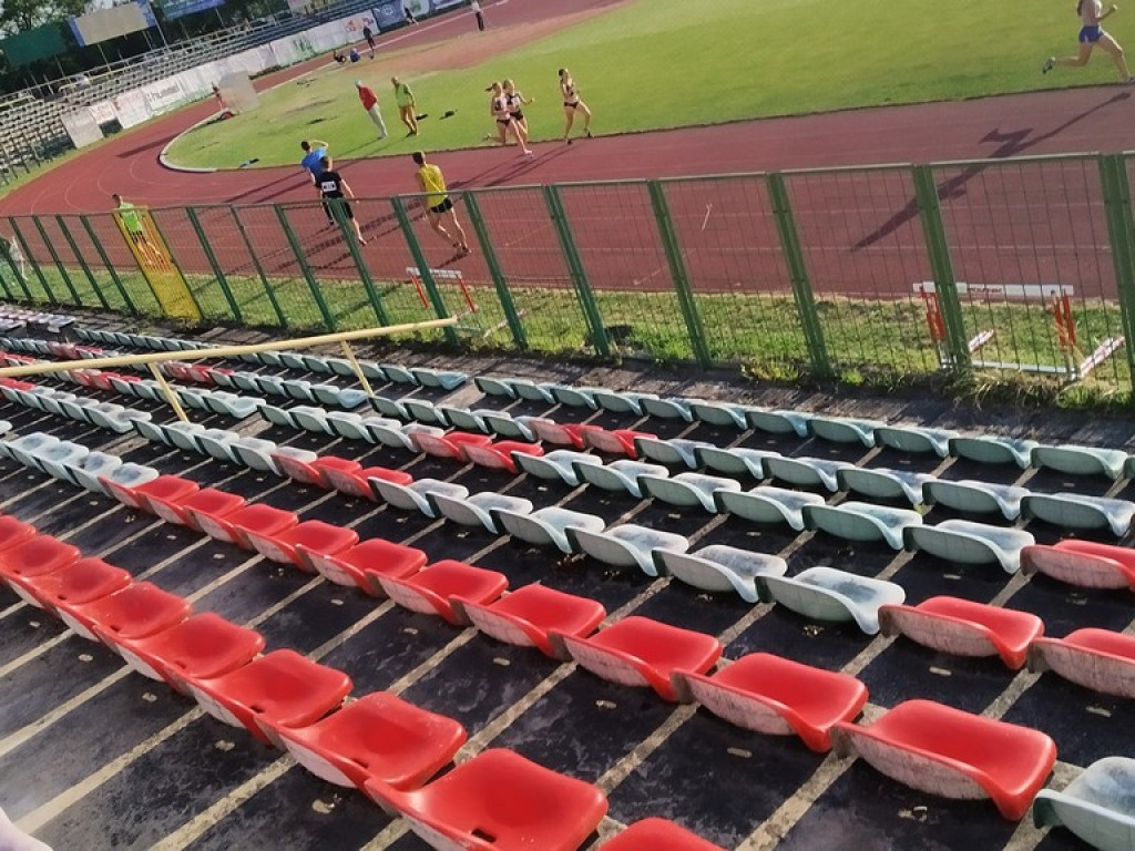 Lekkoatleci Unii rywalizowali w Zamościu - Pech Karoliny Gajewskiej