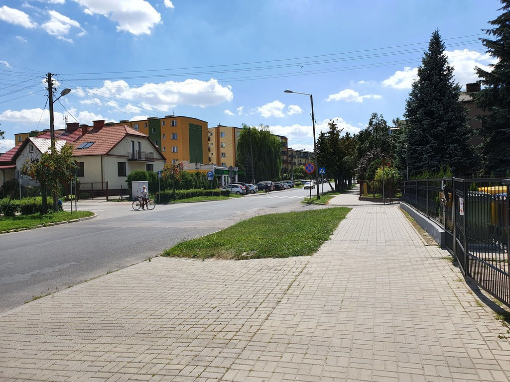 Tu będą nowe chodniki - ulica Mickiewicza