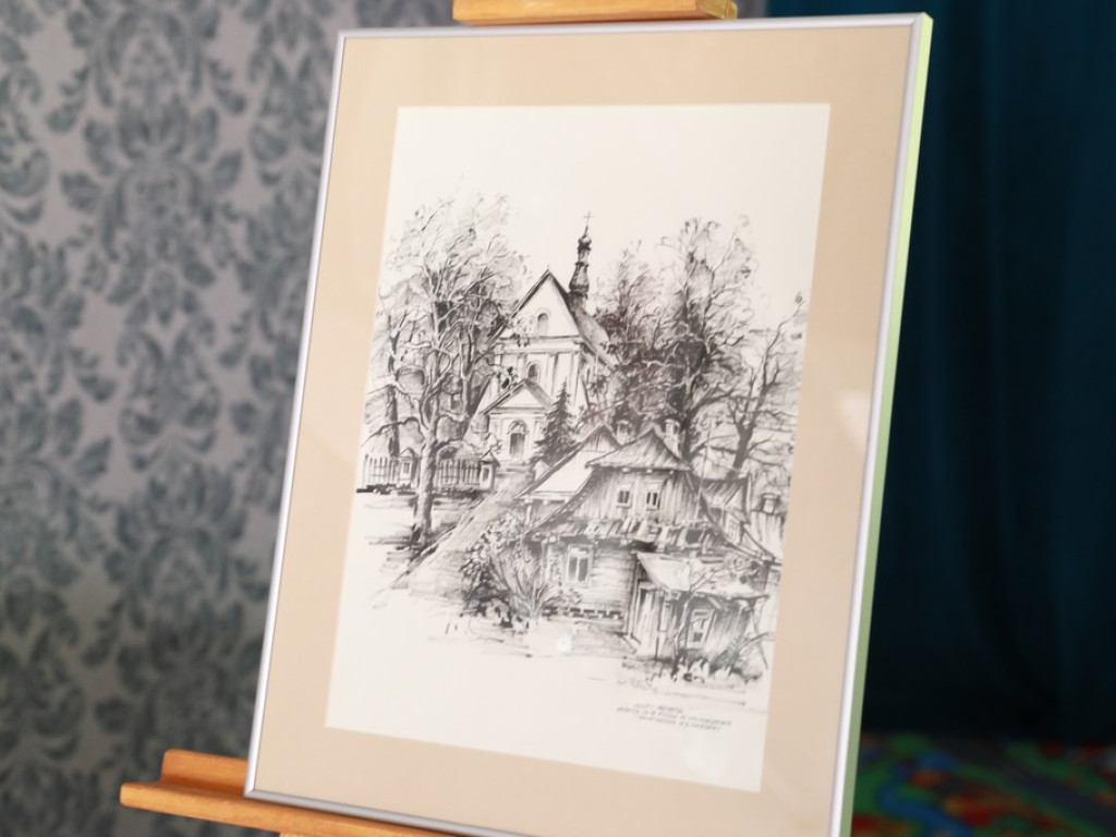 Wystawa i aukcja charytatywna obrazów i grafik hrubieszowskich artystów