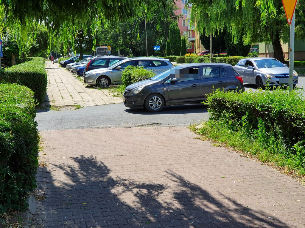Tu będą nowe chodniki - ulica Mickiewicza