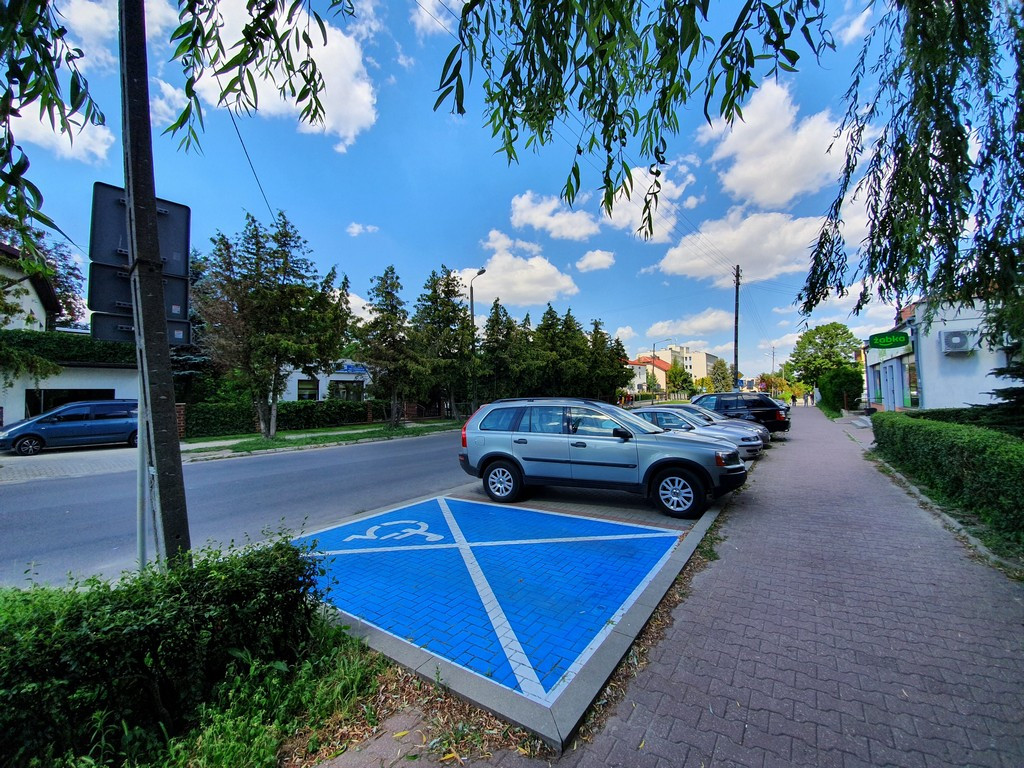 Tu będą nowe chodniki - ulica Mickiewicza