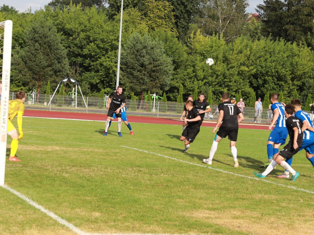 IV liga: Porażka Unii, wysokie zwycięstwo Kryształu