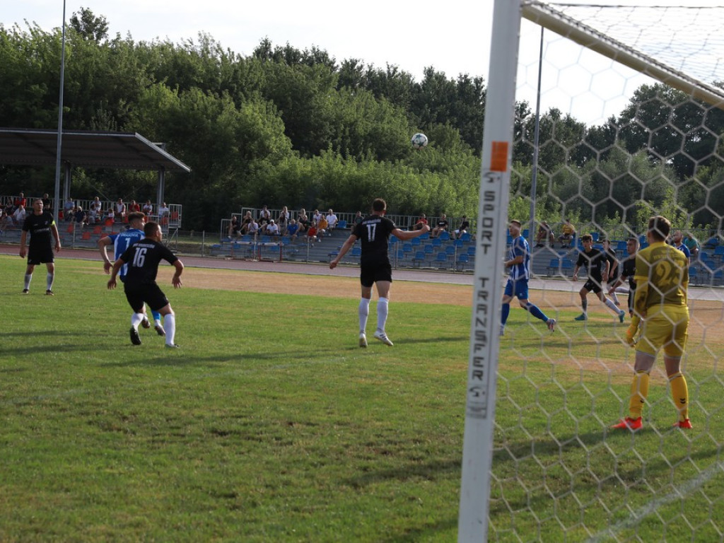 IV liga: Porażka Unii, wysokie zwycięstwo Kryształu