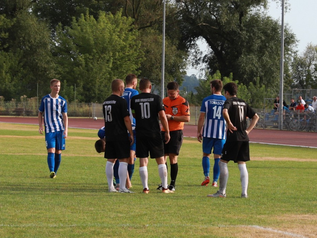 IV liga: Porażka Unii, wysokie zwycięstwo Kryształu