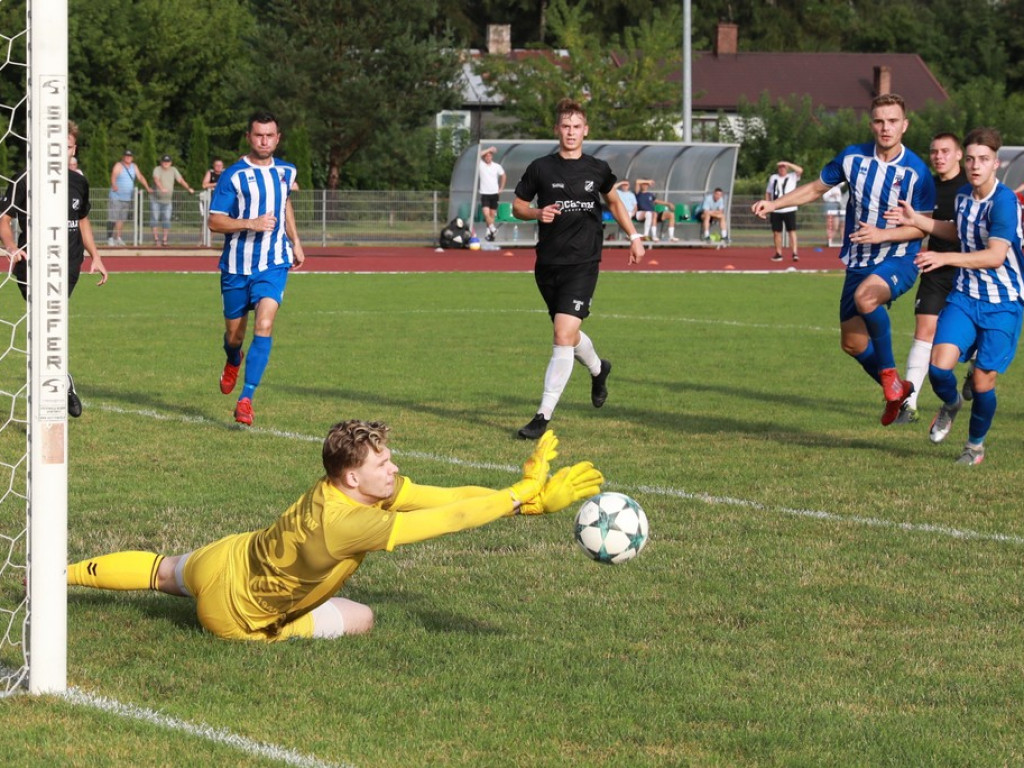 IV liga: Porażka Unii, wysokie zwycięstwo Kryształu