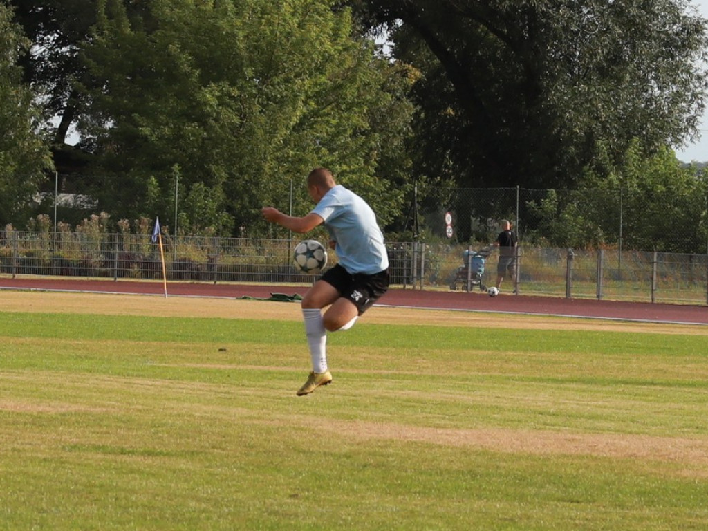 IV liga: Porażka Unii, wysokie zwycięstwo Kryształu