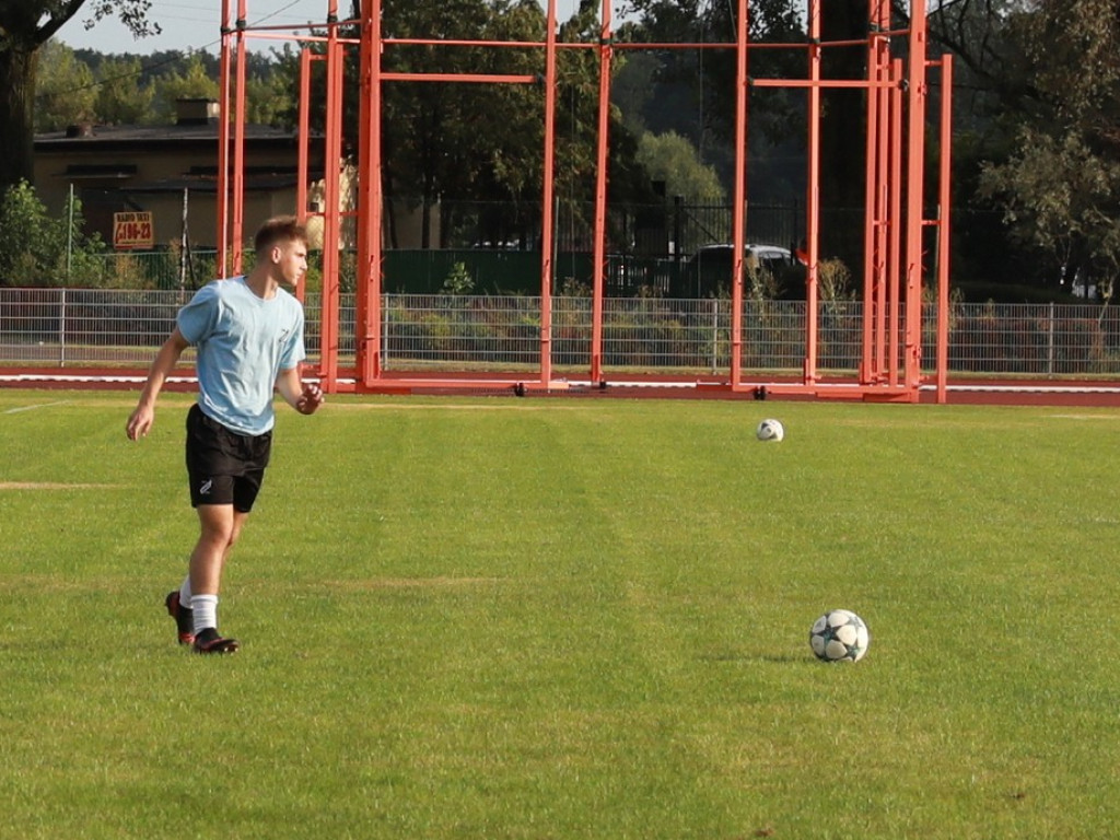 IV liga: Porażka Unii, wysokie zwycięstwo Kryształu