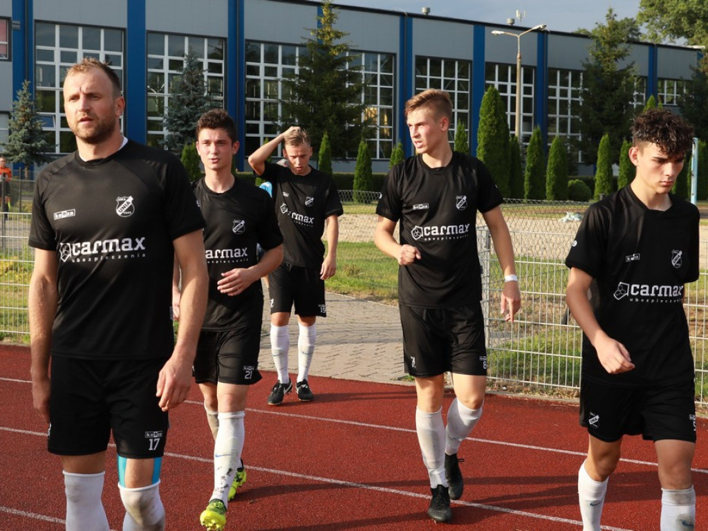 IV liga: Porażka Unii, wysokie zwycięstwo Kryształu