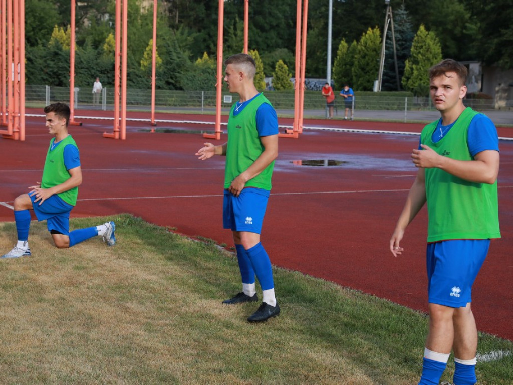 IV liga: Porażka Unii, wysokie zwycięstwo Kryształu