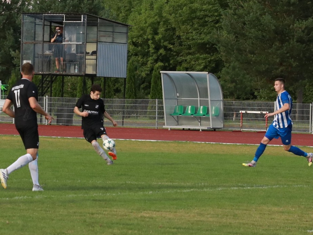 IV liga: Porażka Unii, wysokie zwycięstwo Kryształu