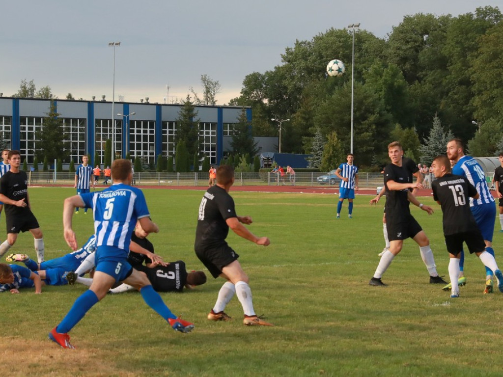 IV liga: Porażka Unii, wysokie zwycięstwo Kryształu