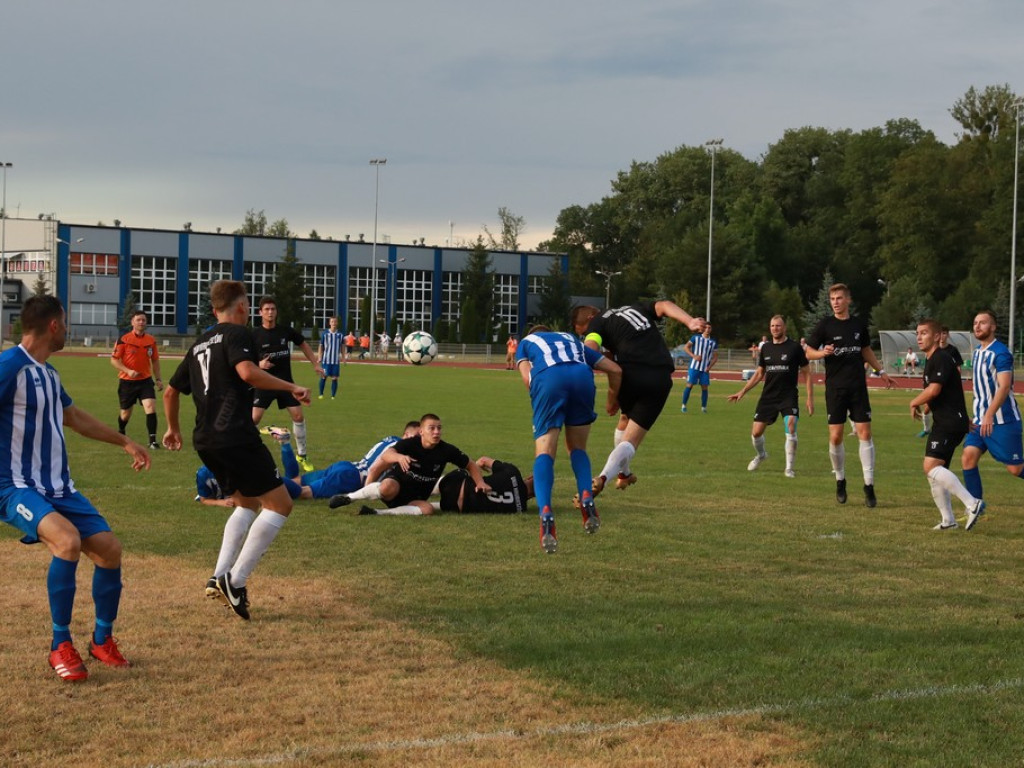 IV liga: Porażka Unii, wysokie zwycięstwo Kryształu