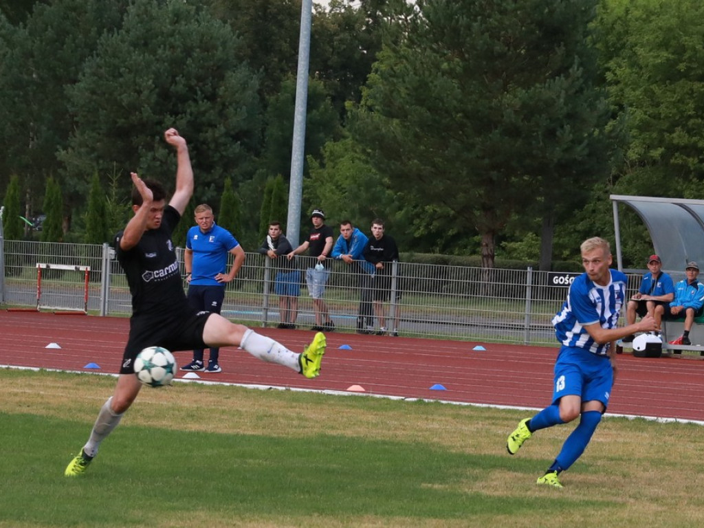 IV liga: Porażka Unii, wysokie zwycięstwo Kryształu