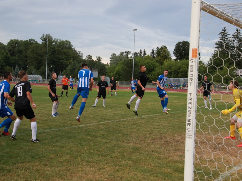 IV liga: Porażka Unii, wysokie zwycięstwo Kryształu