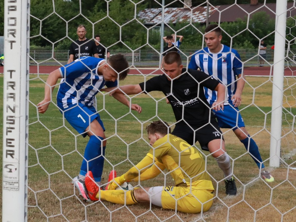 IV liga: Porażka Unii, wysokie zwycięstwo Kryształu