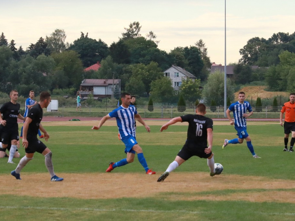 IV liga: Porażka Unii, wysokie zwycięstwo Kryształu