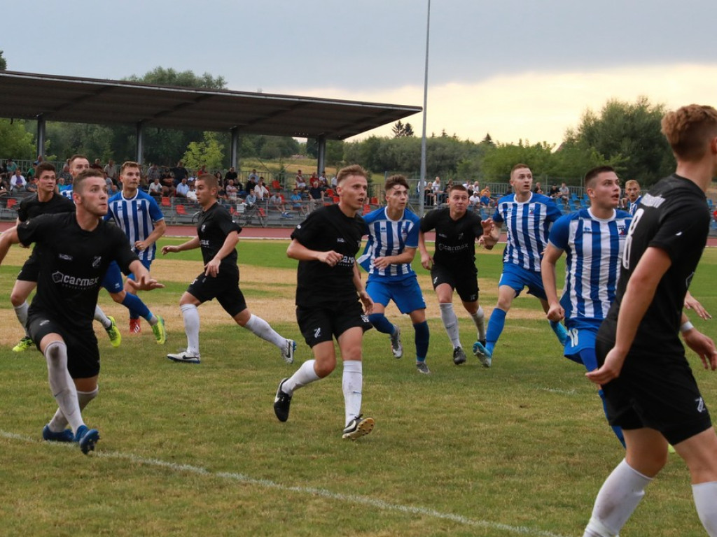 IV liga: Porażka Unii, wysokie zwycięstwo Kryształu