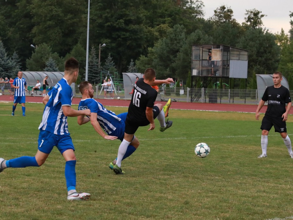 IV liga: Porażka Unii, wysokie zwycięstwo Kryształu
