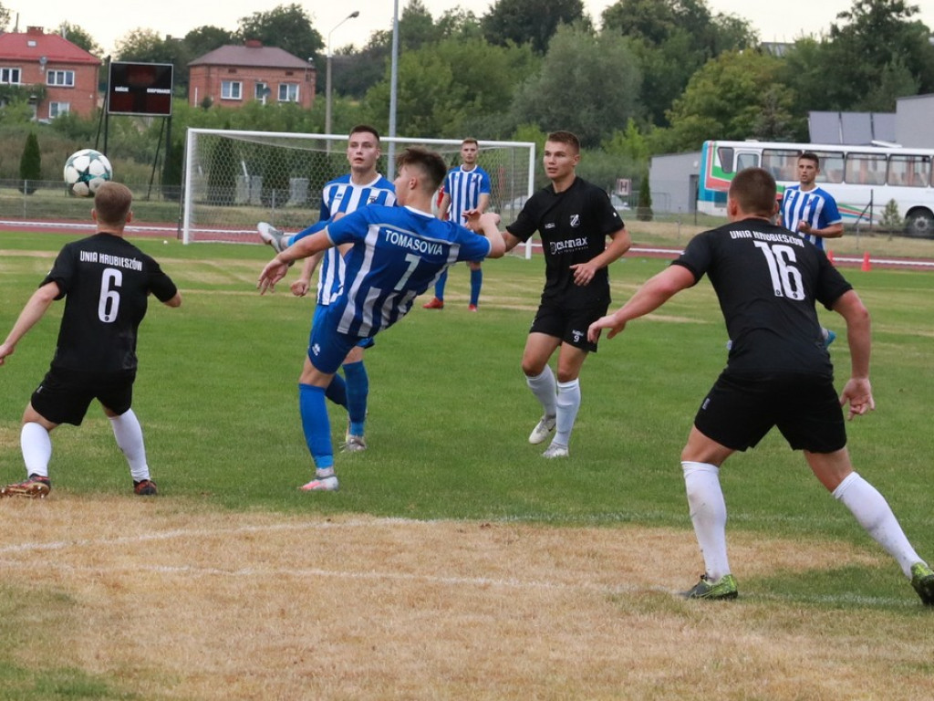 IV liga: Porażka Unii, wysokie zwycięstwo Kryształu