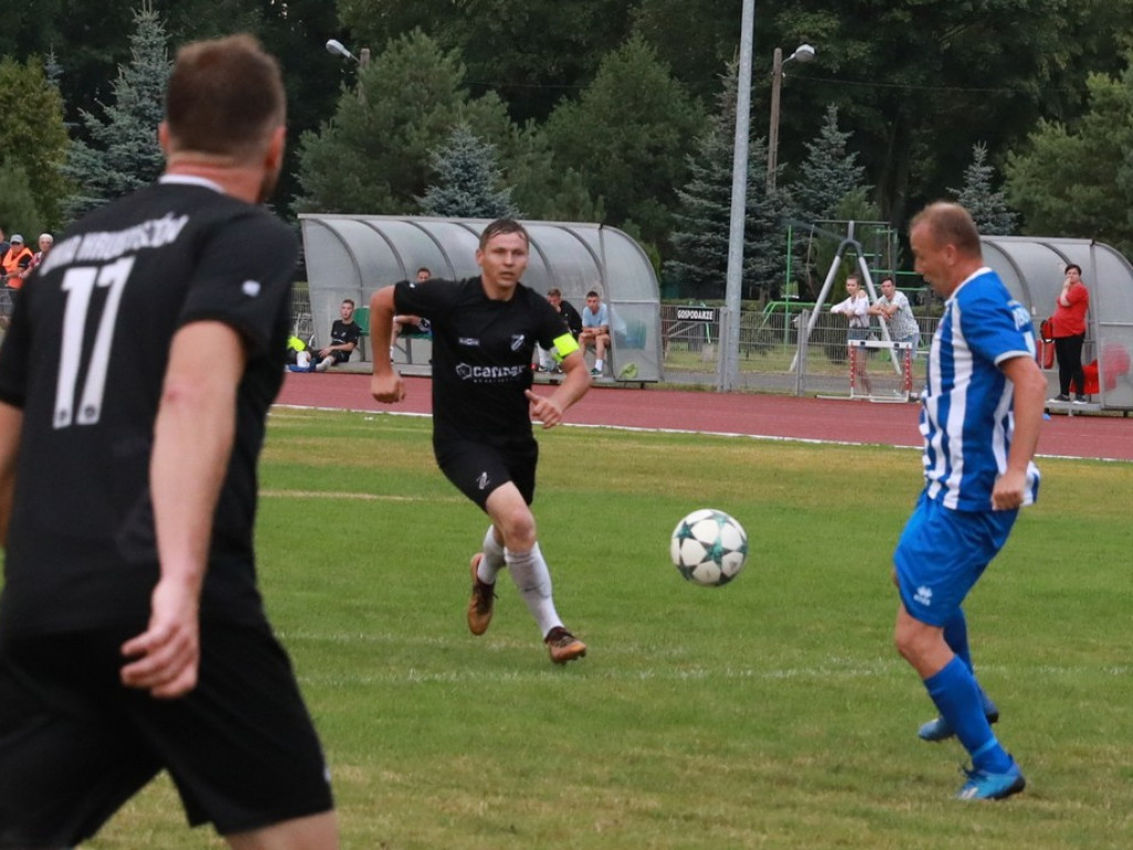 IV liga: Porażka Unii, wysokie zwycięstwo Kryształu