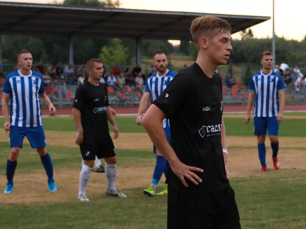 IV liga: Porażka Unii, wysokie zwycięstwo Kryształu