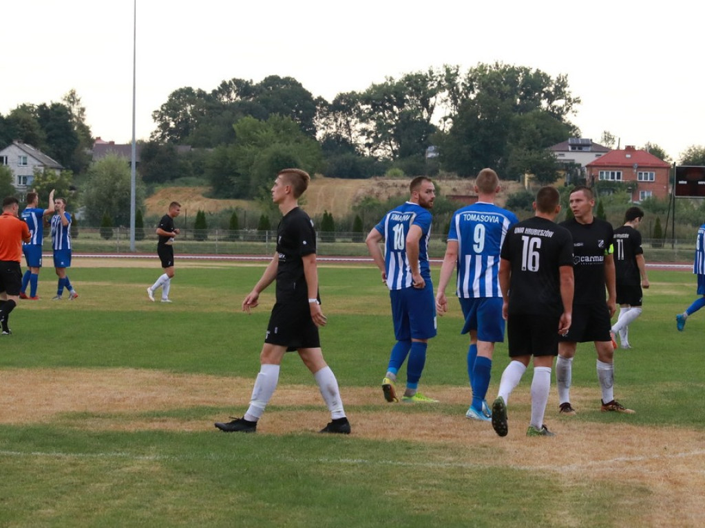 IV liga: Porażka Unii, wysokie zwycięstwo Kryształu