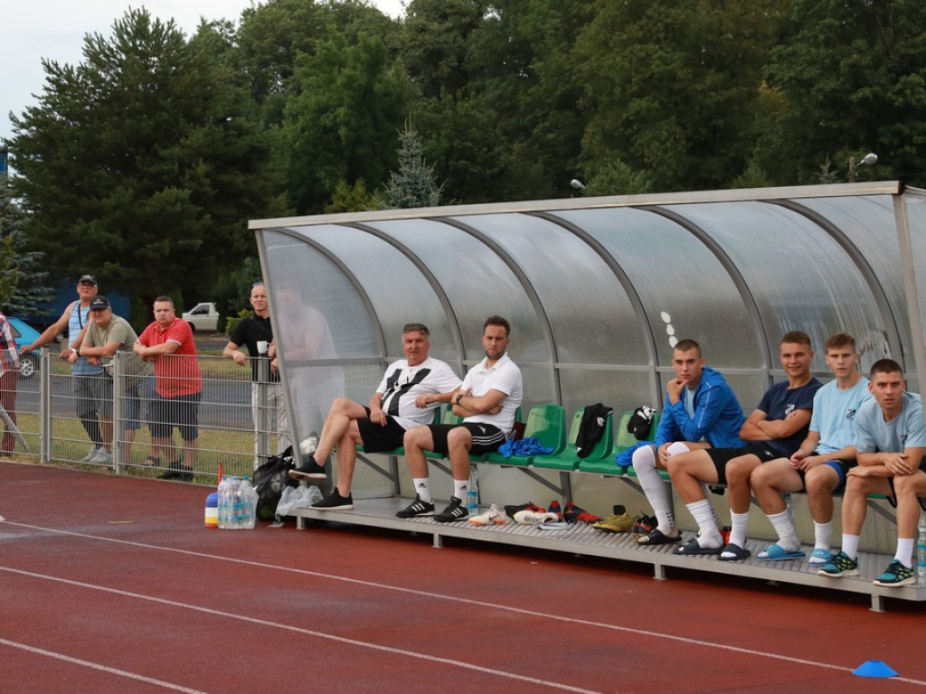 IV liga: Porażka Unii, wysokie zwycięstwo Kryształu