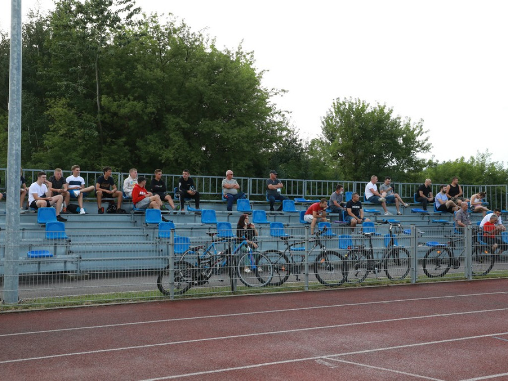 IV liga: Porażka Unii, wysokie zwycięstwo Kryształu