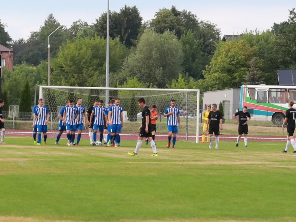 IV liga: Porażka Unii, wysokie zwycięstwo Kryształu