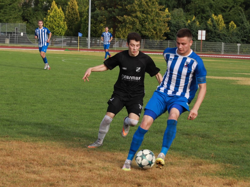 IV liga: Porażka Unii, wysokie zwycięstwo Kryształu