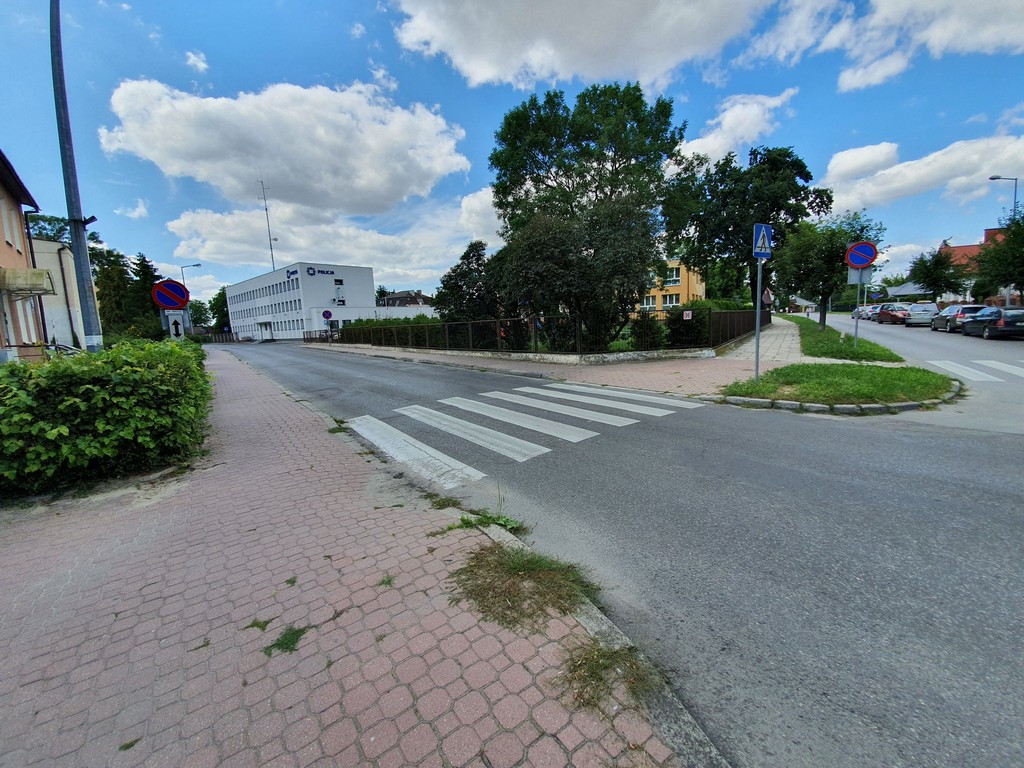 Tu będą nowe chodniki - ulica mjr. Dobrzańskiego 