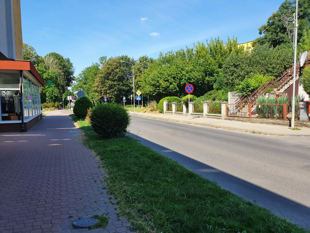 Tu będą nowe chodniki - ulica Narutowicza