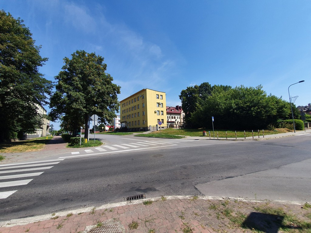 Tu będą nowe chodniki - ulica Narutowicza